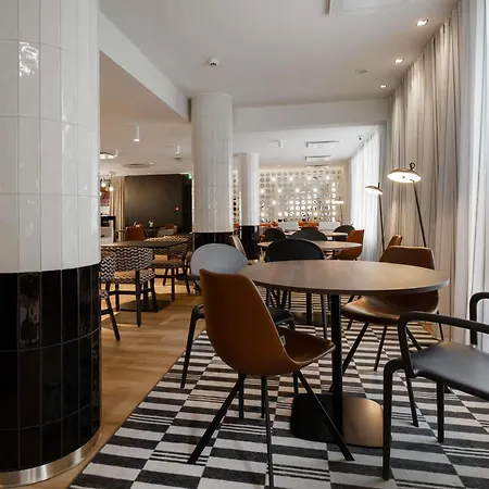 L'ermitage Hotel 3*