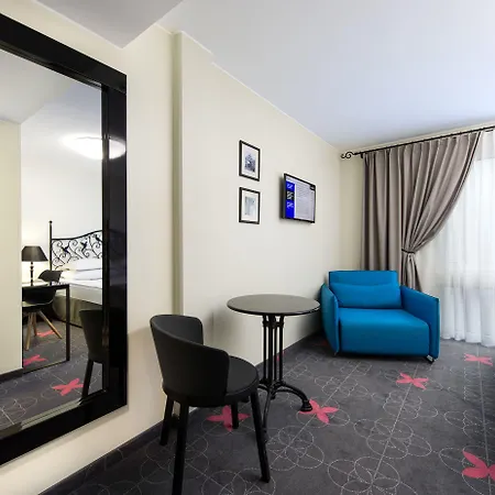Отель Ibis Styles 4*
