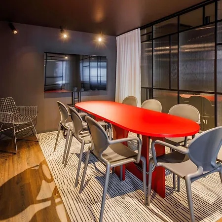 Ibis Styles Отель 4*