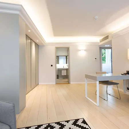 Ibis Styles Отель