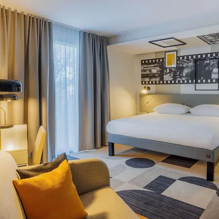 Ibis Styles 4*
