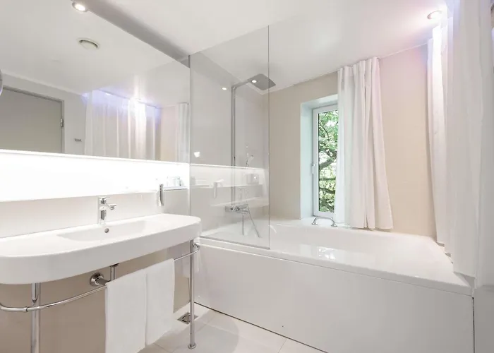 Ibis Styles Hotel 4*